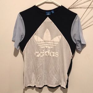 Women’s Adidas shirt